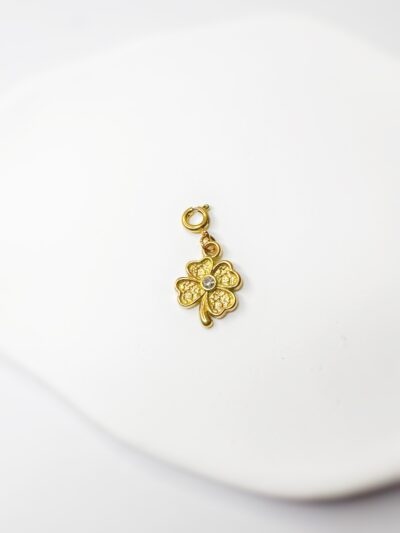 Clover Charm