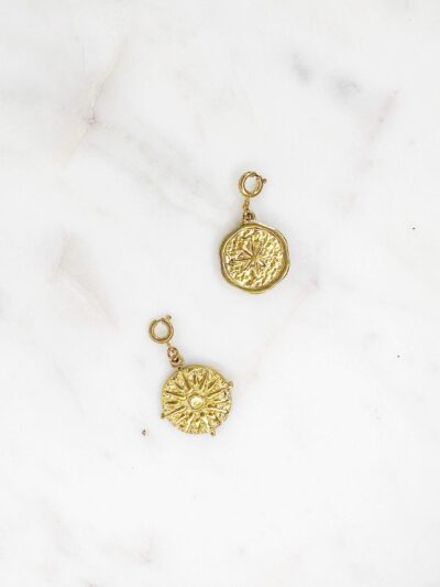 Triklet Star Charm